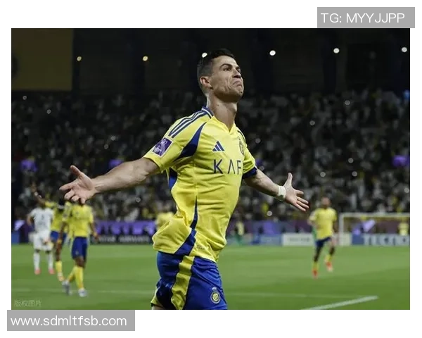 足球明星言论大揭秘正反观点交锋引发热议与思考